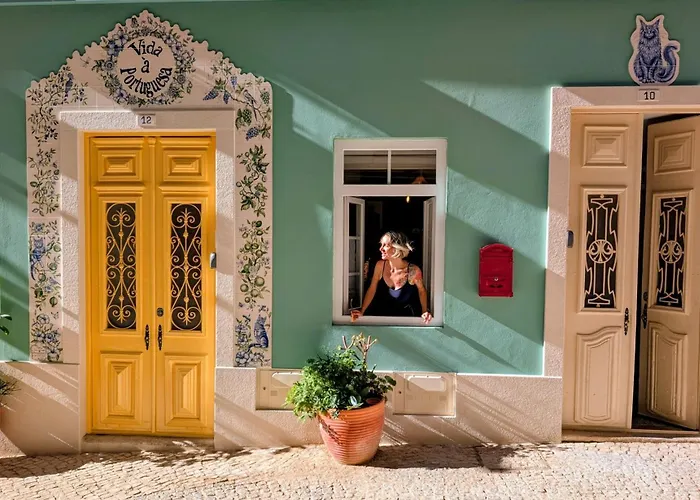 Appartement Gato, Charming Portuguese Style For Rent, Vida A Portuguesa Portimão