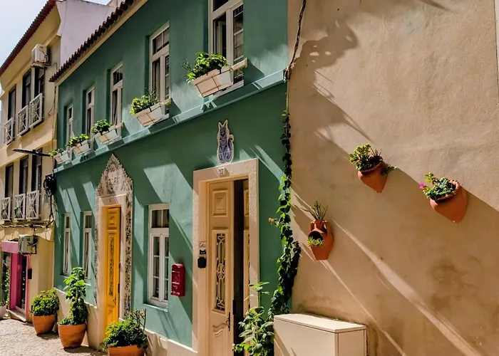 Appartement Gato, Charming Portuguese Style For Rent, Vida A Portuguesa