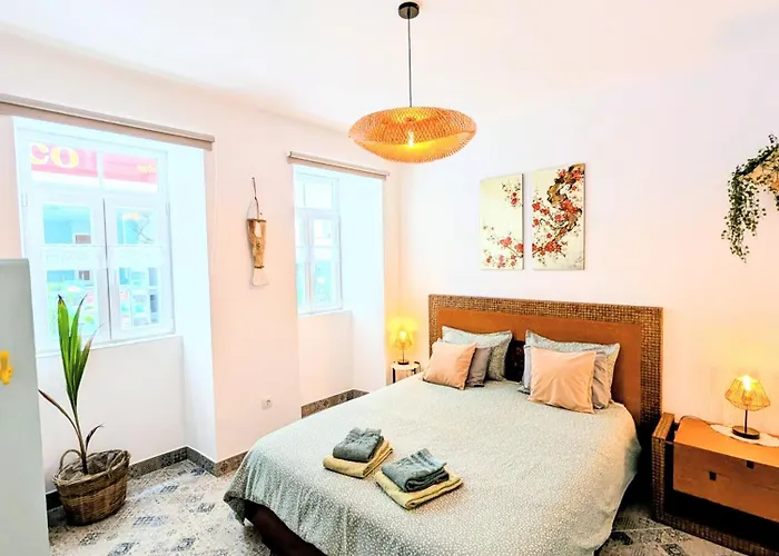 Appartement Gato, Charming Portuguese Style For Rent, Vida A Portuguesa *