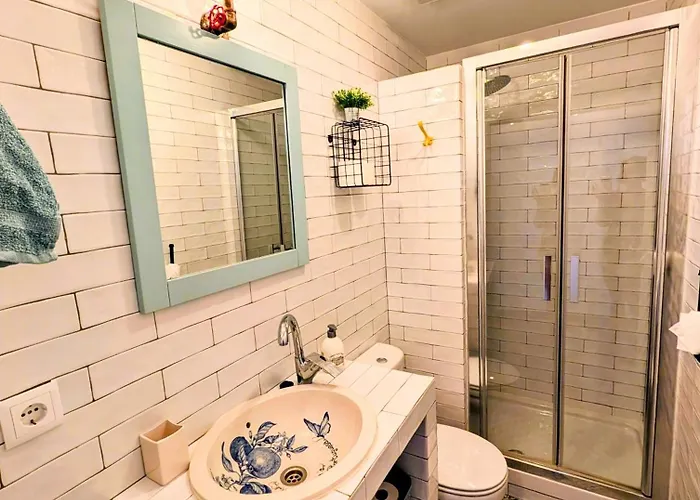 Gato, Charming Portuguese Style For Rent, Vida A Portuguesa